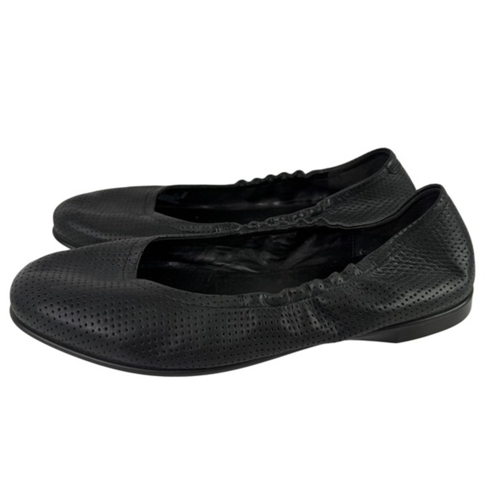 ECCO Incise Enchant Ballerina Perforated Black Leather Ballet Flats 38 US 7‎